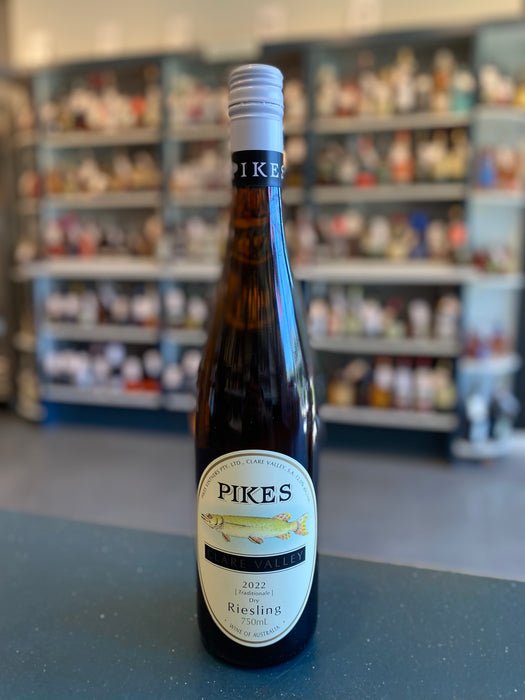 PIKES 'TRADITIONALE' DRY RIESLING, AUSTRALIA 2022