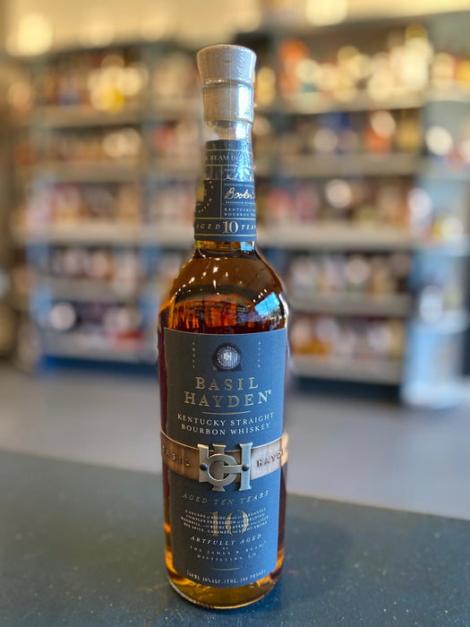 BASIL HAYDEN 10YR KENTUCKY STRAIGHT BOURBON WHISKEY