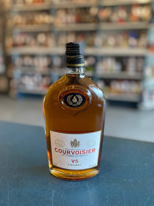 COURVOISIER VS COGNAC